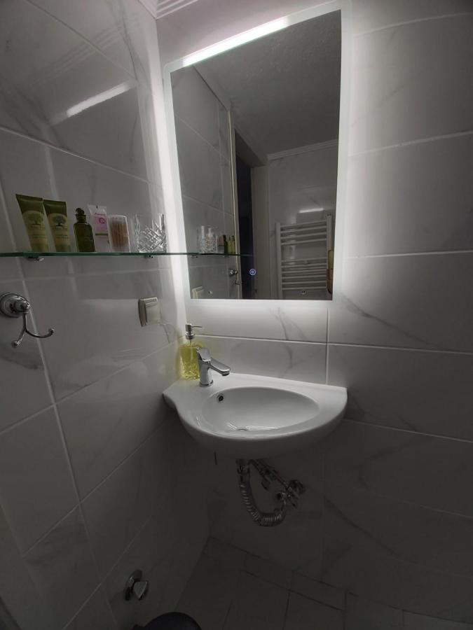 Lux Apartment Downtown Serres Eksteriør billede